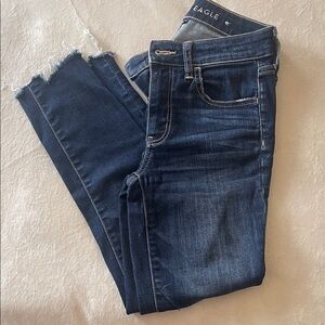 American Eagle Outfitters Dark Blue Ankle Jeans size 2